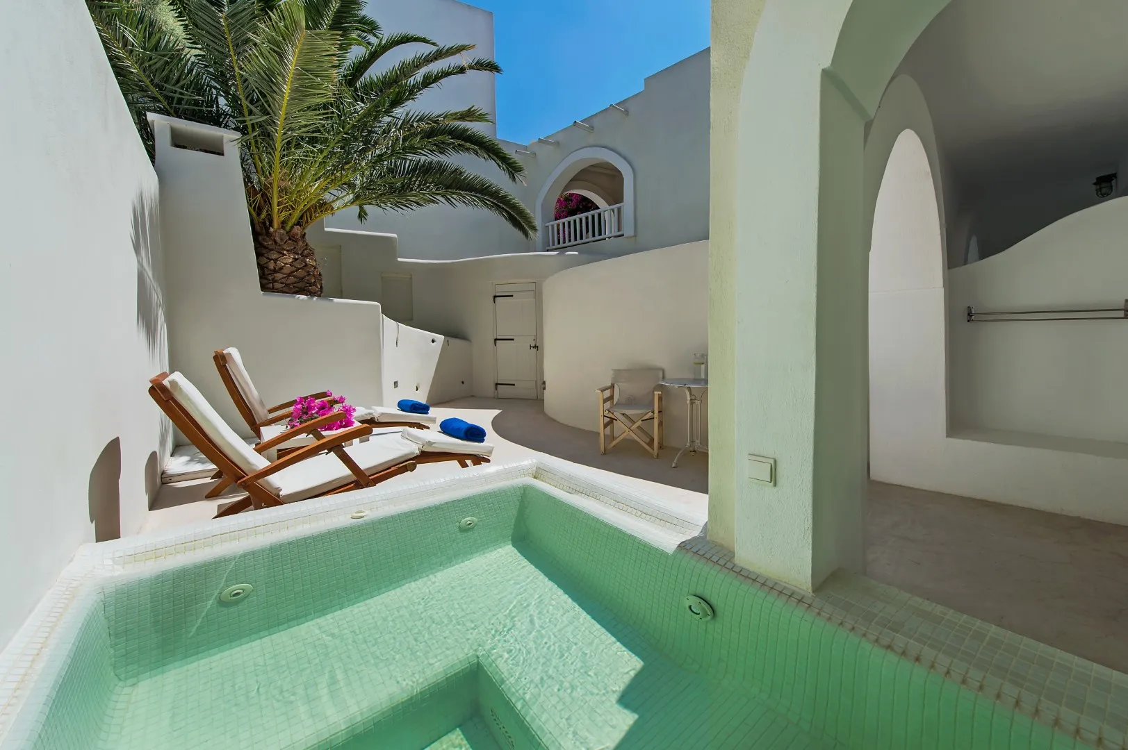 Atlantis Beach Villa